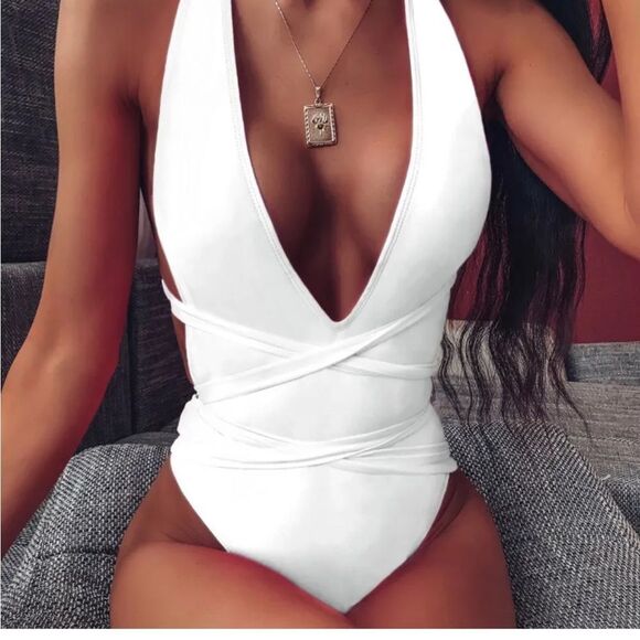 White Deep Plunge Swimsuit Med 8-10 - Picture 6 of 8